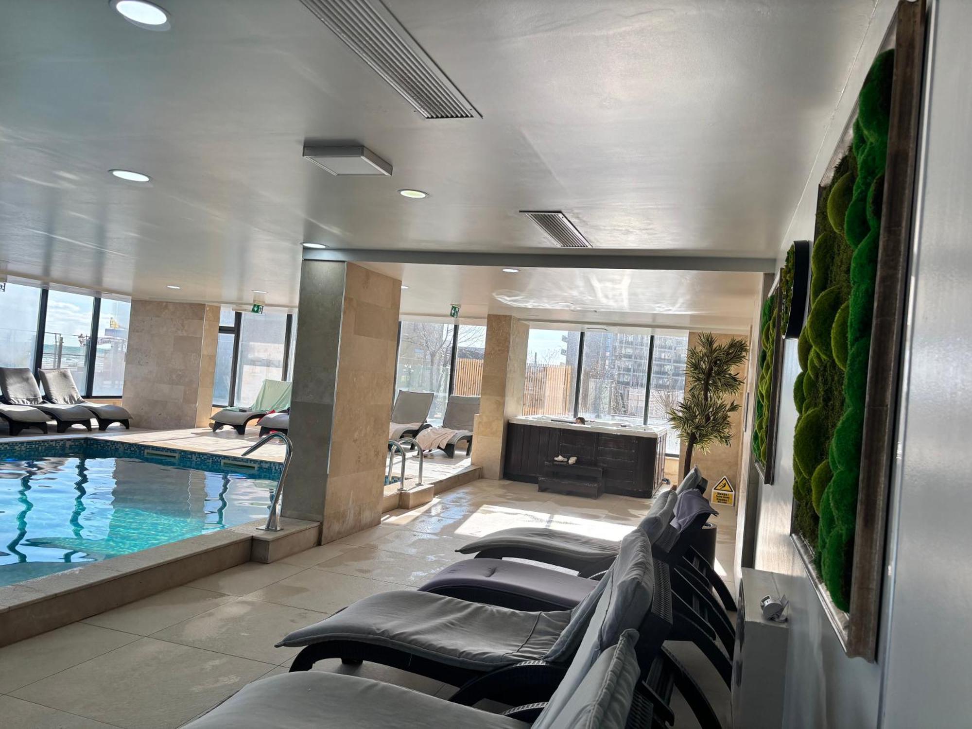 Năvodari Aquamarine - Pool & Spa Beach Resort מראה חיצוני תמונה