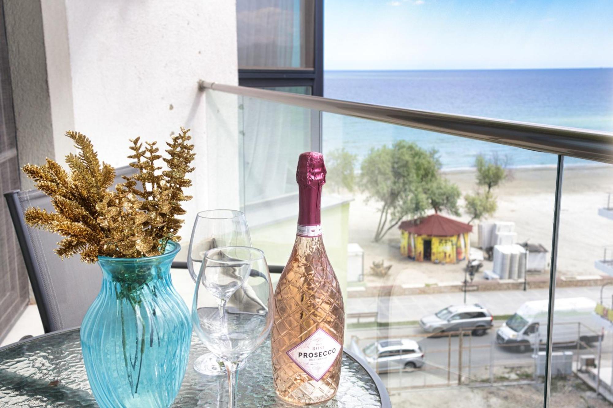 Năvodari Aquamarine - Pool & Spa Beach Resort מראה חיצוני תמונה